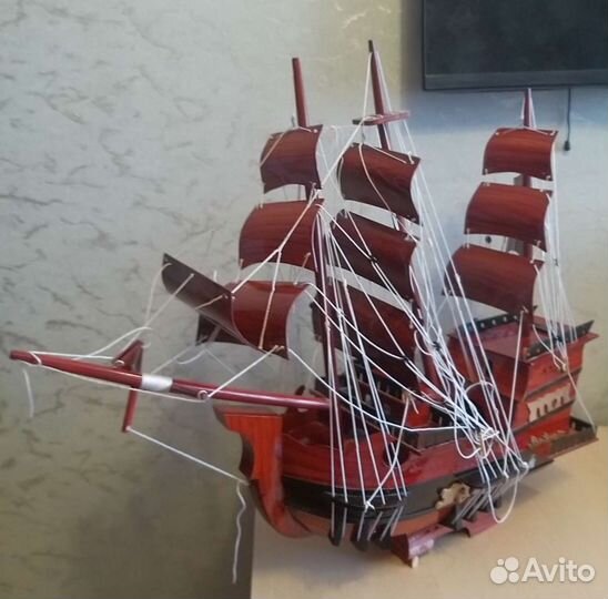 Кораблик интерьерный