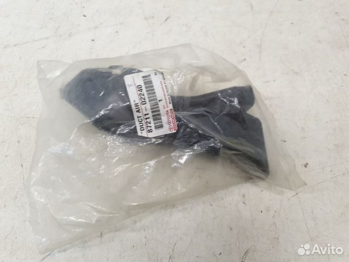 Воздуховод Toyota Prius 30 2009-2015