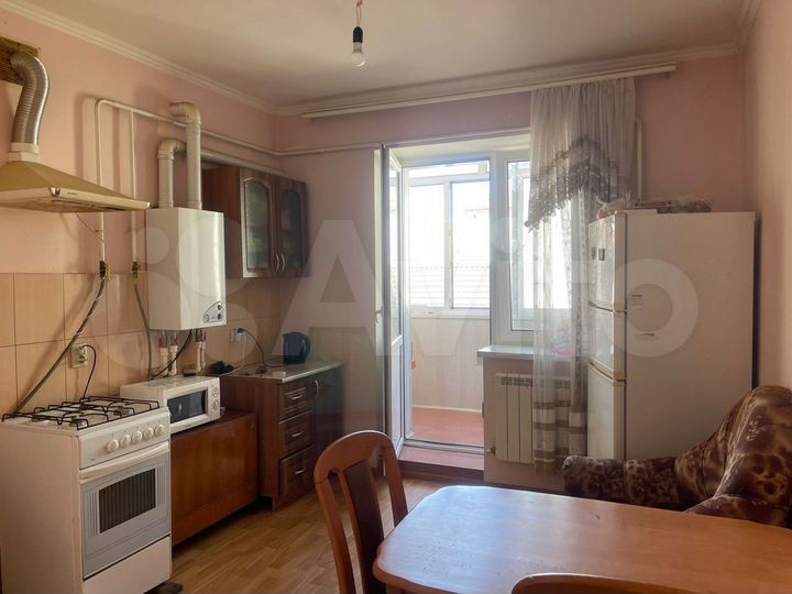 2-к. квартира, 60 м², 2/3 эт.