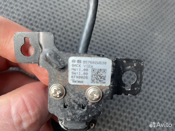 Камера Hyundai santafe. 957602W630