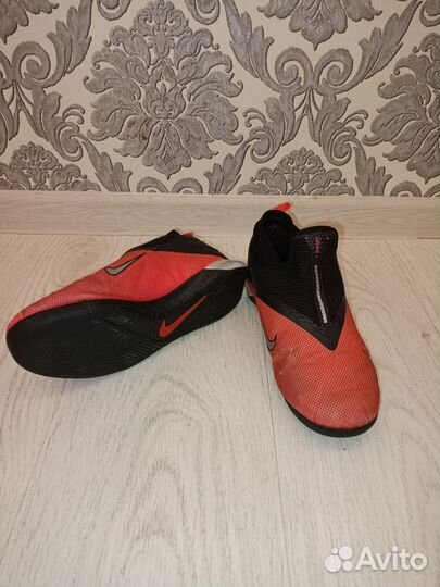 Футзалки nike phantom