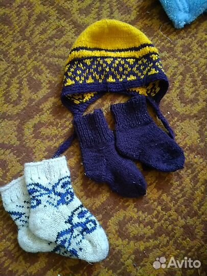 Шапка и носки шерстяные