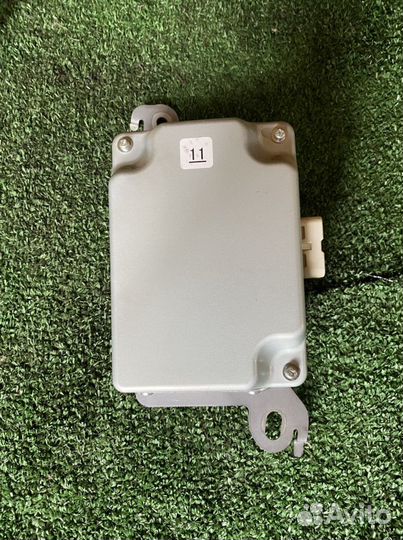 Преобразователь напряжения (инвертор) Land Cruiser