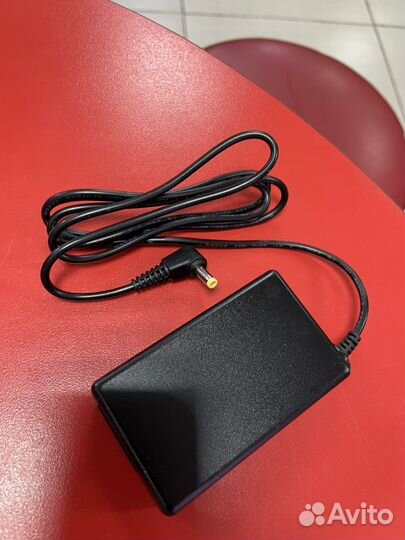 Блок питания для Зарядного джостиков ps4