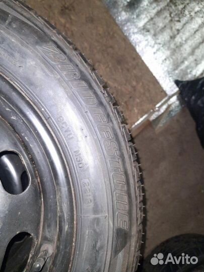 Bridgestone Blizzak LM-30 175/65 R15 84T