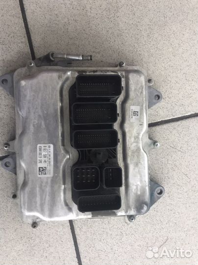 Блок управления двигателя n63b44tu