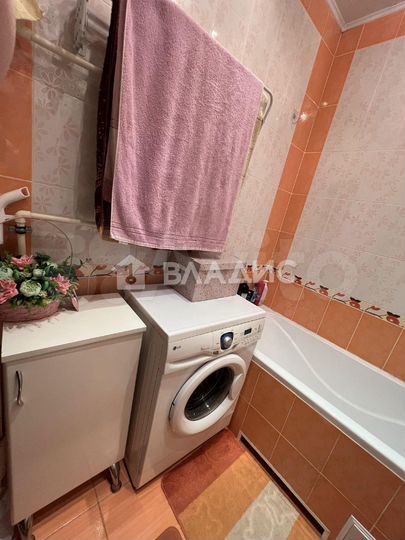 3-к. квартира, 56 м², 1/4 эт.