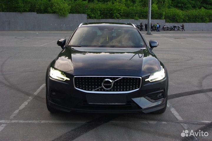 Volvo V60 Cross Country 2.0 AT, 2018, 164 500 км