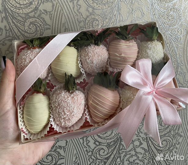 Клубника в шоколаде Омск