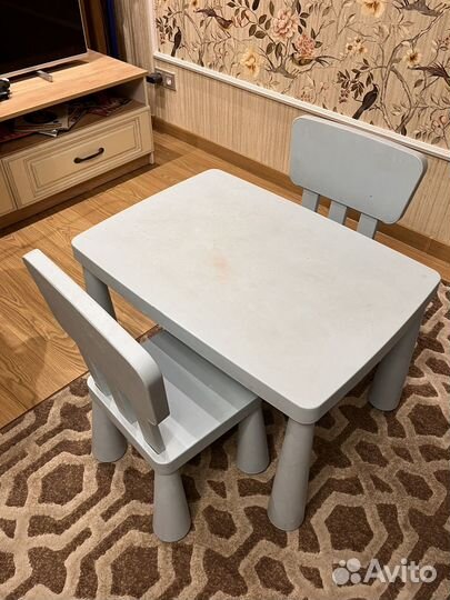 Стол и 2 стула IKEA