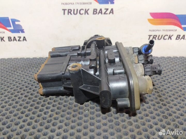 Кран уровня пола главный