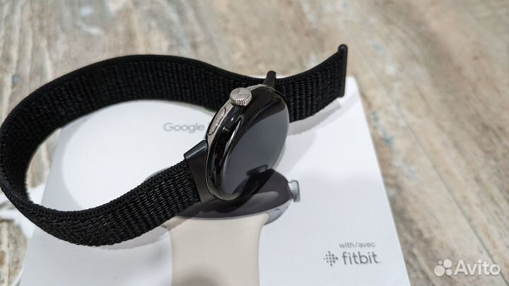Часы google pixel watch