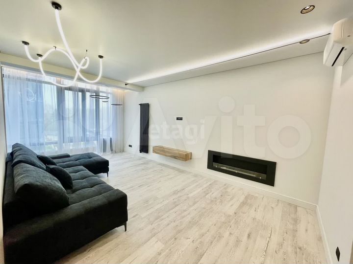 3-к. квартира, 110 м², 4/25 эт.