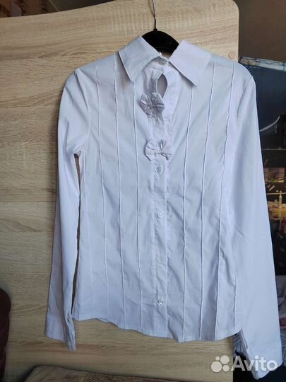 Школьные блузки на девочку 8-10лет