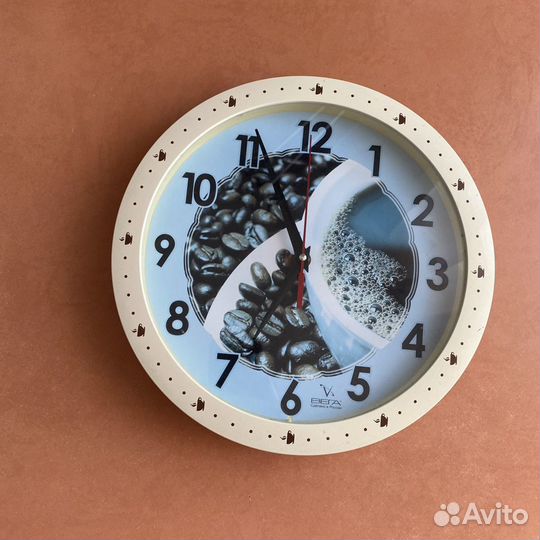 Часы настенные