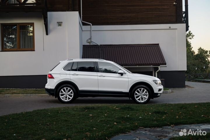 Volkswagen Tiguan 2.0 AMT, 2017, 123 900 км