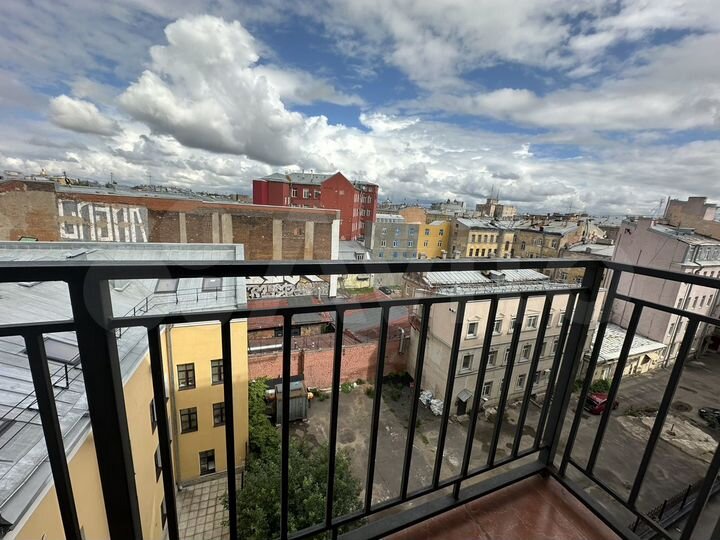 2-к. квартира, 71 м², 6/9 эт.