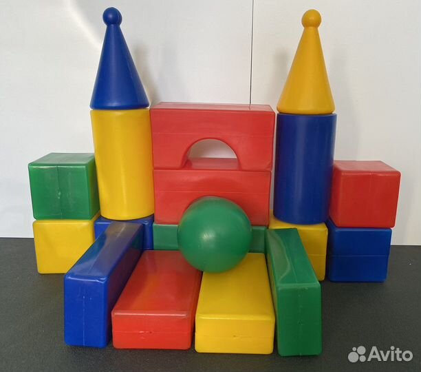 Кубики пластмассовые