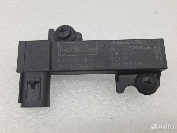 Антенна Ford Kuga CBV 2011 1538867