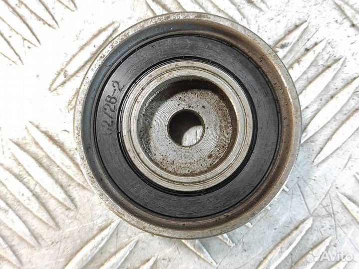 Ролик Subaru Legacy B13