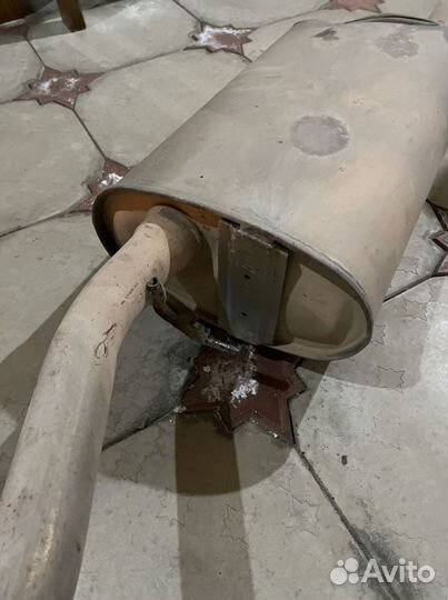 Продаю глушитель Toyota Higlander 2014