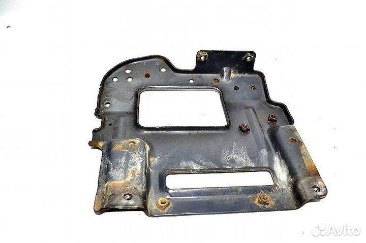 Кронштейн усилителя бампера, левый scania G-series (01.04)