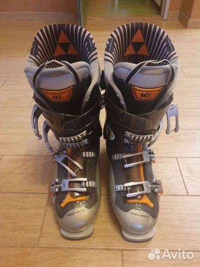 Горнолыжные ботинки