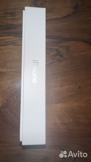 Коробка от iPhone 14 pro max