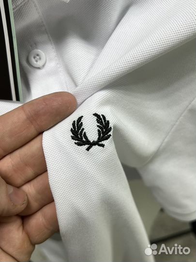 Поло Fred Perry