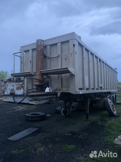 Полуприцеп зерновоз