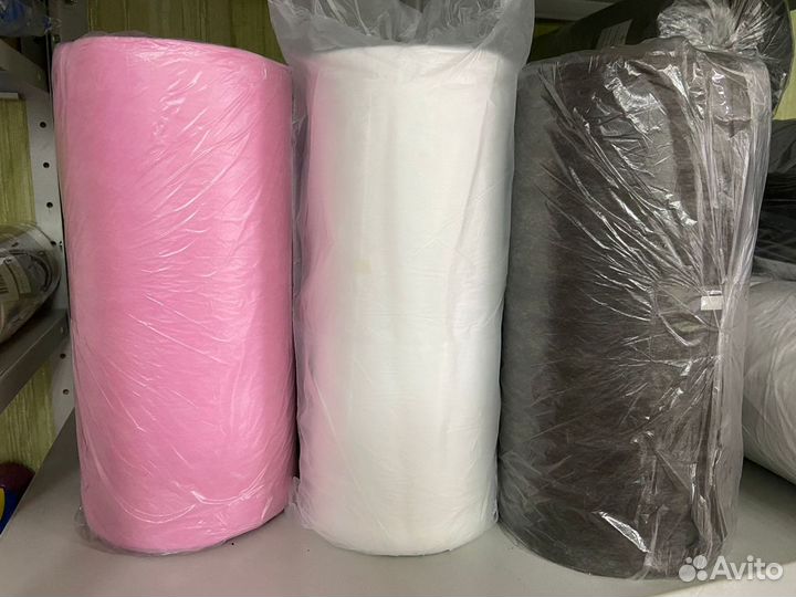 Одноразовые простыни в рулоне