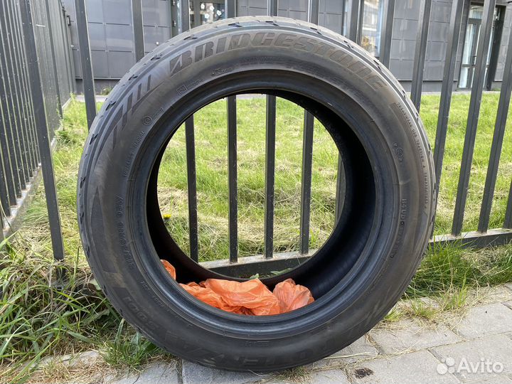 Bridgestone Potenza S001 215/55 R16 93