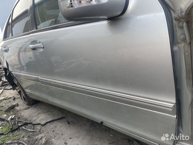 Дверь правая перед зад w203 мерседес
