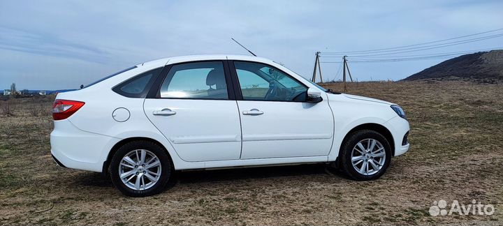 LADA Granta 1.6 МТ, 2021, 96 500 км