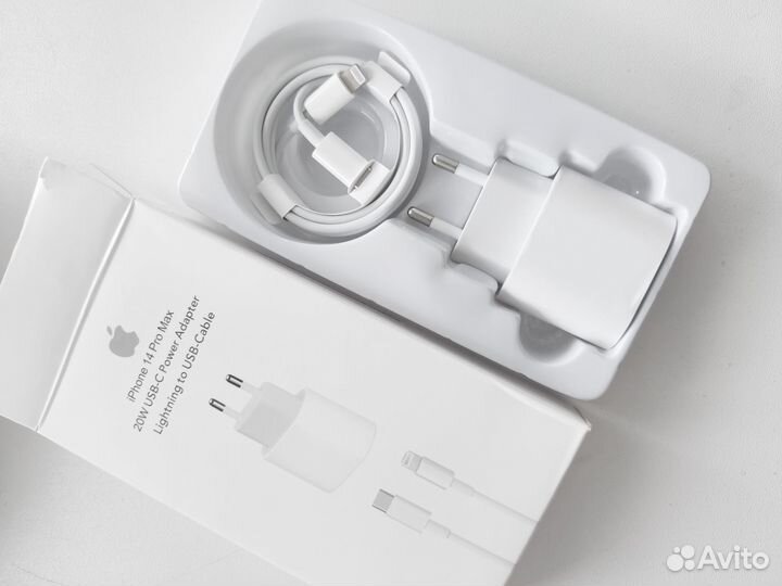 Зарядка iPhone