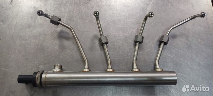 Топливная рампа bmw N20 N26 1353758541109