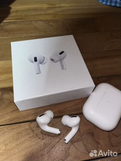 Наушники Apple airpods новые
