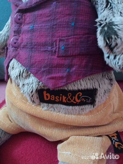 Коты Басики