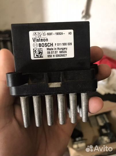 Транзистр печки Ford Focus 2