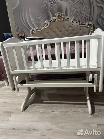 Прогулочная коляска, кроватка, шезлонг, коврик