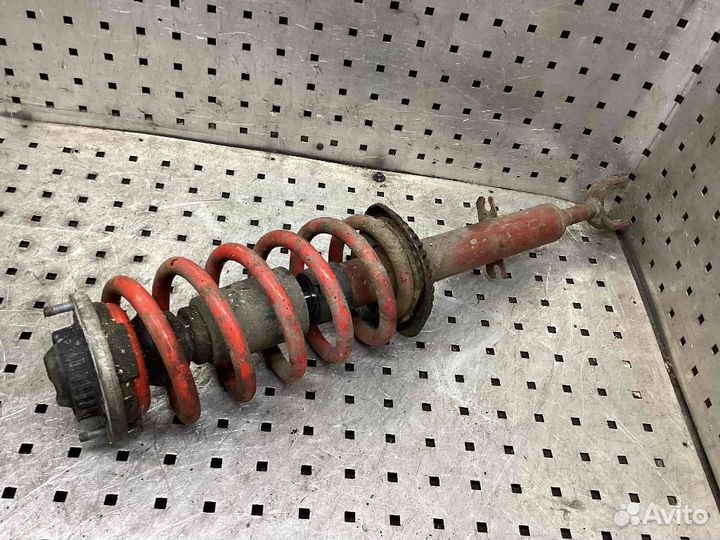 Амортизатор/стойка передняя левая Audi A8/S8