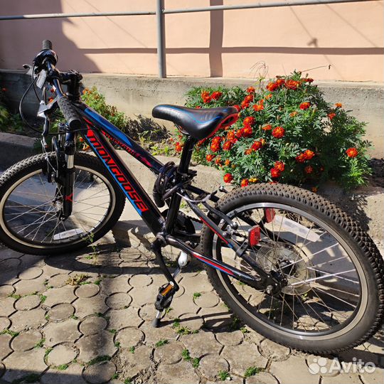Велосипед подростковый горный Mongoose rockadile