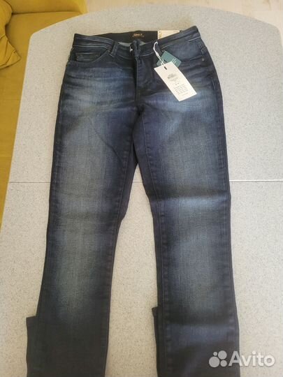 Джинсы женские