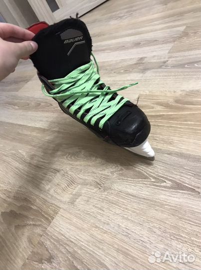Хоккейные коньки bauer