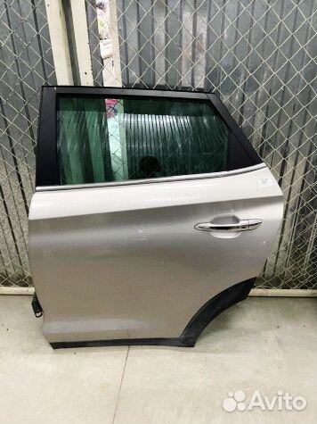 Дверь задняя левая Hyundai Tucson 3