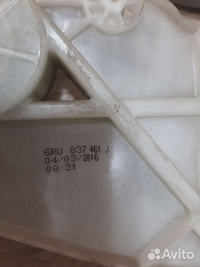 Стеклоподьемник перед левый Volkswagen polo