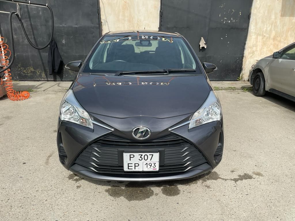 Toyota Vitz: фото владельца