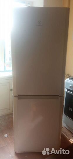 Холодильник бу