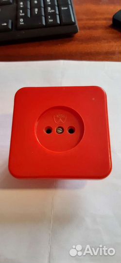 Розетки встраиваемые СССР, знак качества