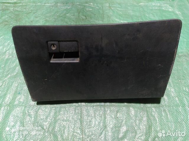 Бардачок Toyota Carina E лифтбек 1.6 4A-FE 1996